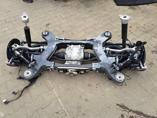 a2060000000 - Mercedes 206 подвеска на поперечных рычагах задняя тележка