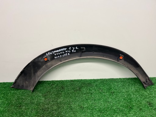 modanatura parafango sinistra posteriore VOLVO XC70 II 31283106