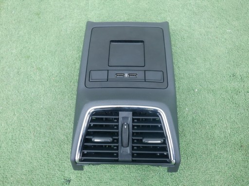 SKODA OCTAVIA III ВЕНТИЛЯЦІЙНА РЕШІТКА ЗАДНЯ 5E0857289G