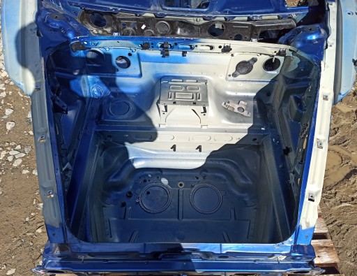 PORSCHE BOXSTER 987 ЧЕТВЕРТЬ ВАННЫ ПЕРЕДНЯЯ