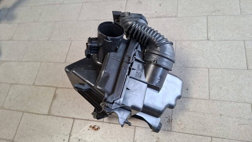 Gehäuse filter luft Mazda 2 hybrid 2024r K005