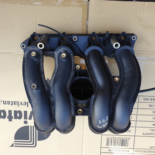 intake manifold DOLOTOWY MERCEDES E W210 2.0 B A1111402201