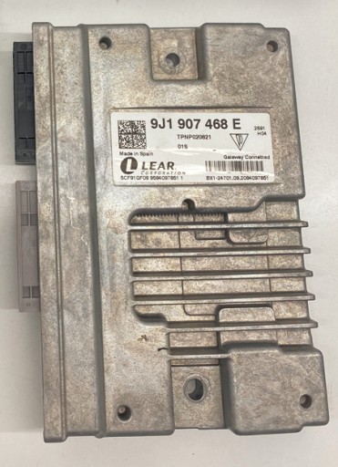 9J1 - МОДУЛЬ УПРАВЛЕНИЯ ШЛЮЗОМ PORSCHE TAYCAN 9J1907468E