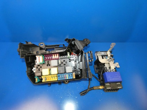 A2465403803 - Mercedes gla w156 b w246 cla w117 модуль блока предохранителей