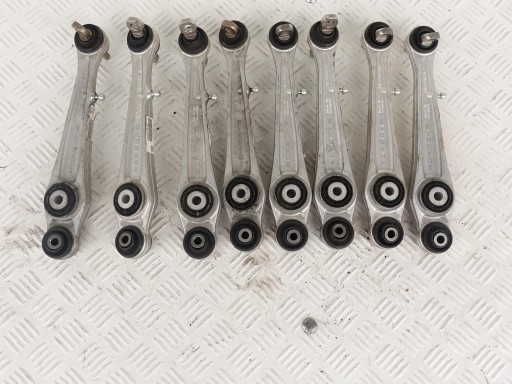 PORSCHE 918 SPYDER arm upper rear part L=R