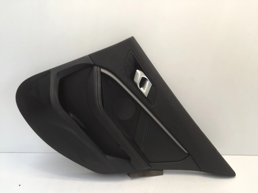 BMW 1 F40 2020 бекон оббивка двері права задня