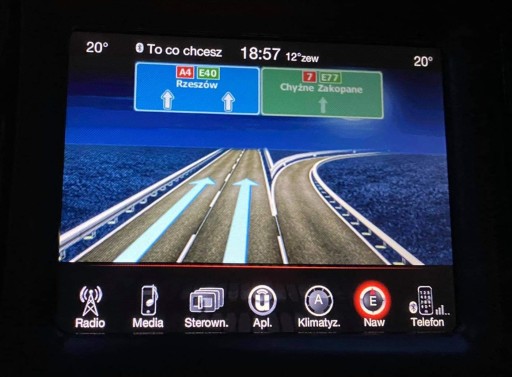 68270661AE - Радио Преобразование Navi Jeep Grand Cherokee