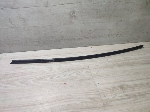 Skoda Scala 2020 right side moulding windows czolowej / przedniej
