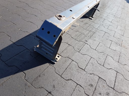 sider below front bumper TOYOTA AVENSIS T27 2010
