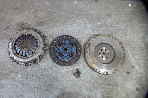 Hyundai Elantra VI 1.6 GDI clutch 41300-26090 kpl.