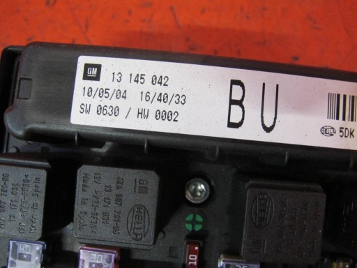 OPEL ASTRA 3 III H module fuse box 13145042