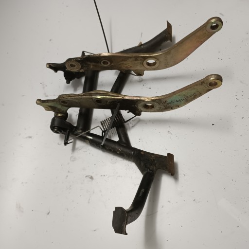 123456729 - TRIUMPH TROPHY 900 ЦЕНТРАЛЬНА НІЖКА АКСЕСУАРИ