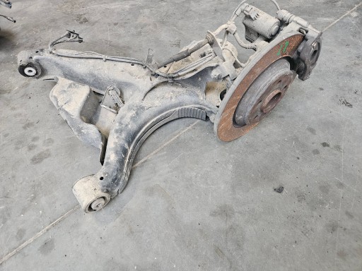 otoč čepu rameno levý záď MERCEDES VITO VITO W447 2024R