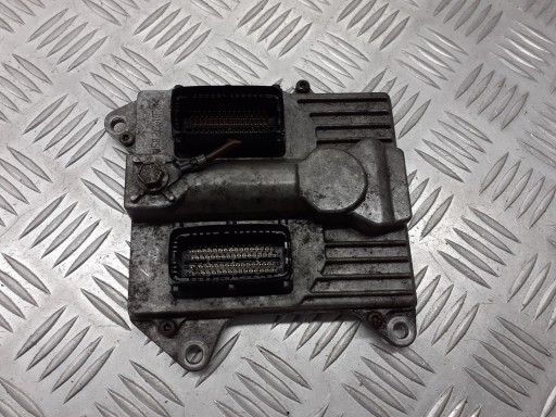 Контролер комп'ютера двигуна opel vectra c 2.2 55562443