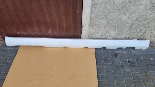 AUDI A8 D4 РАМА НАКЛАДКА ПРАВАЯ + ХРОМ 4H0853856E