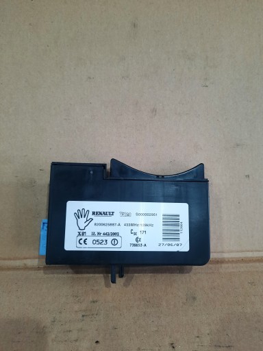 КАРД-РИДЕР RENAULT ESPACE IV LIFT 8200625887