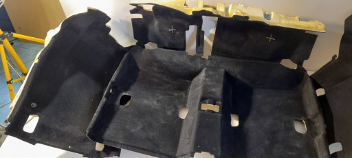 Mercedes-Benz GLA H247 carpet inner A1776802907