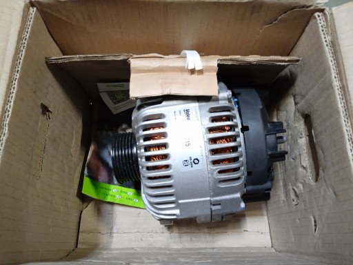 Valeo 444215 генератори в комплекті - вихід