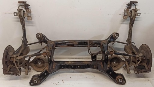 Volvo v60 підвіска задня балка 2015 31329225 volvo v60 кулак поворотний