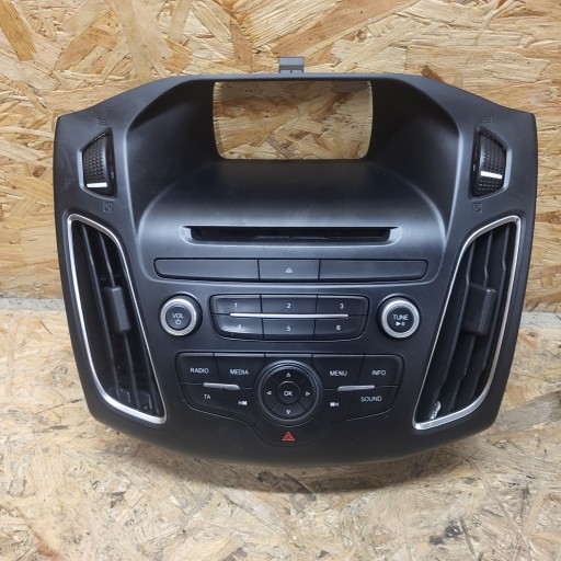 FORD FOCUS MK3 KOMBI HB 15-18R LiFT PANEL RADIA
