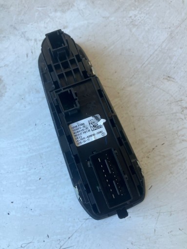 switch PANEL of the window of mirrors PEUGEOT 308 T9 left front 98248414ZD