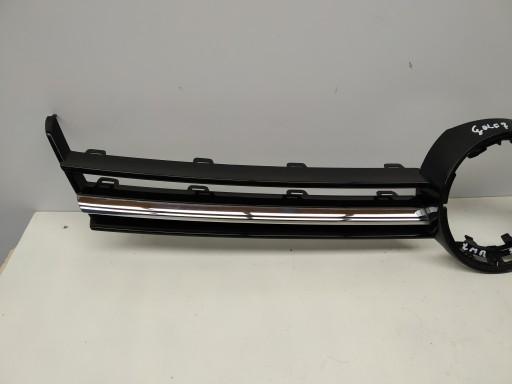 16- Vw Golf VII 7 lift maska lišta chrom předek RÁM chrom lišta