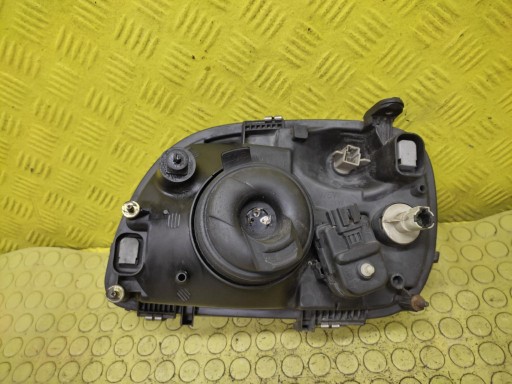NISSAN MICRA K11 REFLEKTOR light right front 89000362