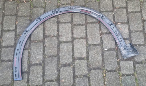 moulding cap of a fender right front AUDI E-TRON 4KE