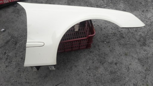 MERCEDES W211 fender right front LADNY