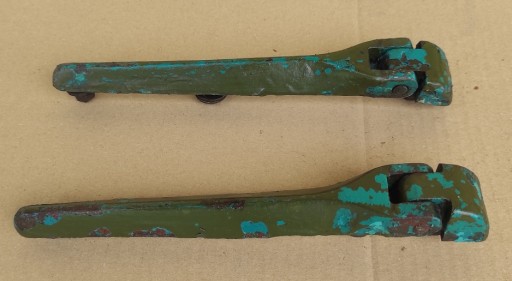 ПЕТЛИ ГАЗОВОГО КАПОТА 69