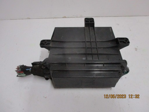 Блок предохранителей tesla x 1047043-00-c