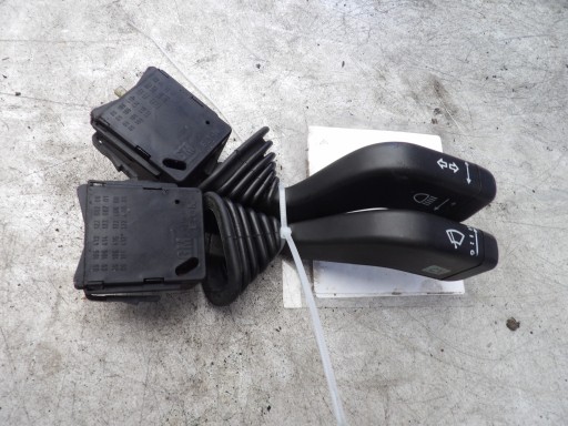 Opel Corsa C DEVIO LUCI TERGICRISTALLO TERGI 09185413