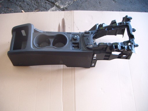 ФОКУС MK3 10-18 ЦЕНТРАЛЬНЫЙ ТУННЕЛЬ