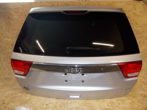 КОМПЛЕКТАЦІЯ ЗАДНЯ ДВЕРІЯ JEEP GRAND CHEROKEE