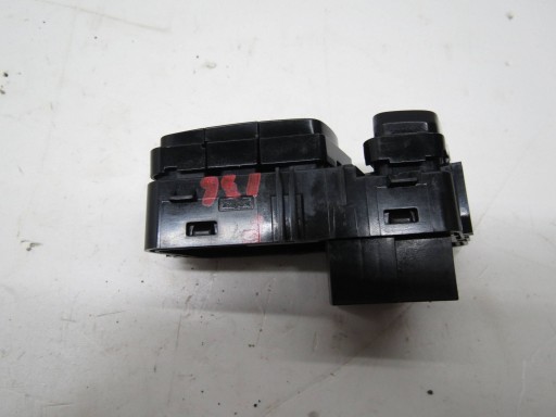 button switch PAMIECI seat VOLVO V90 CROSS COUNTRY 31433418