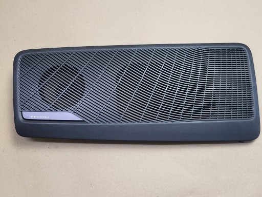 speaker SREDNIOTONOWY of the rear POLKI cover B&O AUDI A4 B9 8W sedan OE