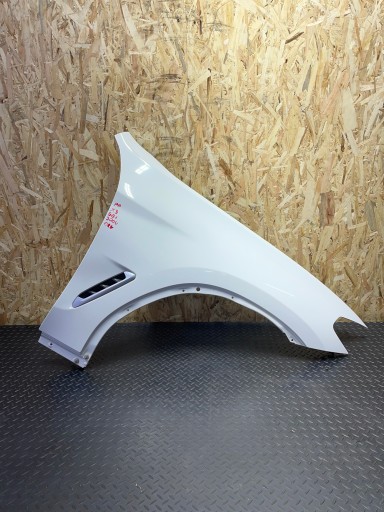 Правый BMW X3 G01 Alpineweass A300 Оригинал