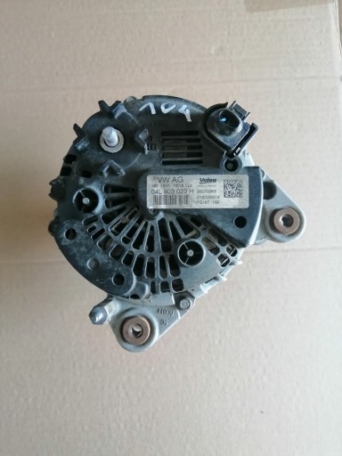 Vw audi skoda 2.0 tdi генератор 04l903023h