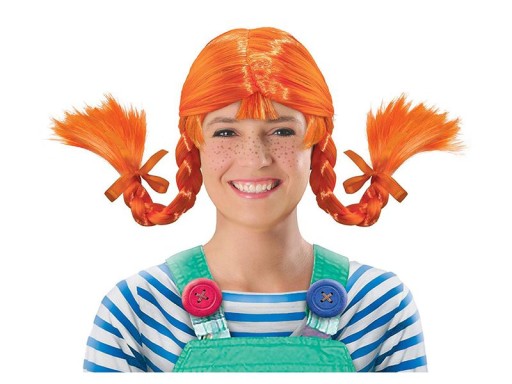 Крашек заплітає перуку з довгого волосся