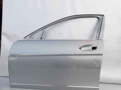 MERCEDES W204 C-KLASA dveře levé přední předek