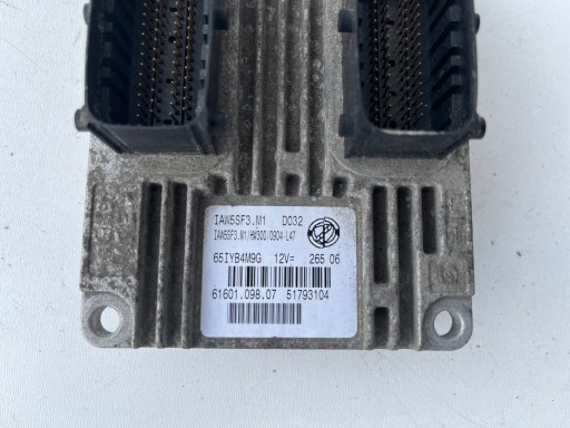 Centralina Motore Fiat Grande Punto 1.2 8V 51793104 6160109807