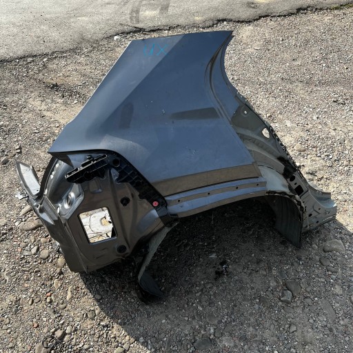 ЧЕТВЕРТЬ ЧЕТВЕРТИ ЗАДНИЙ ПРАВЫЙ LEXUS UX UX250H