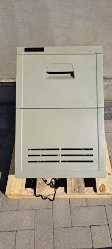 Холодильник VOLVO FH4 холодильник 82174077 24в