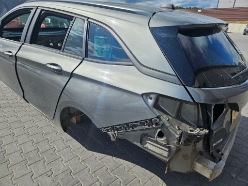 Opel Astra K KOMBI fender quarter side left rear part colour Z10A