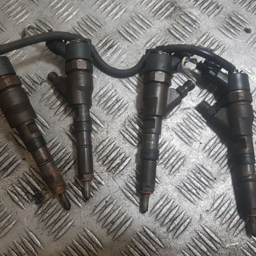 Einspritzdüse Einspritzdüse KOMPLET PEUGEOT 307 0445110076 9653594280