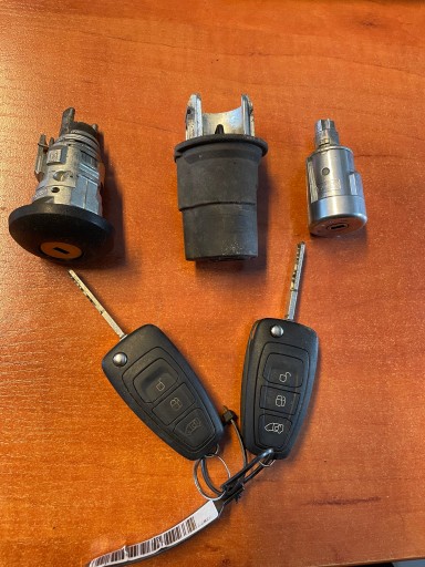 FO79 - НАБІР КЛЮЧІВ Вкладишів FORD TRANSIT 16-23р