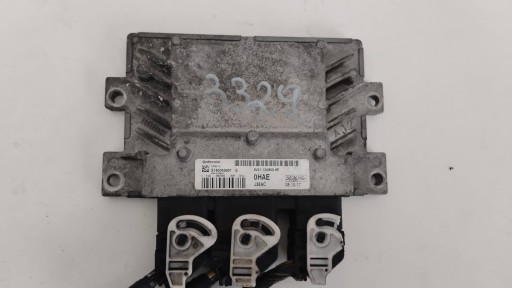 8V2112A650HE - Компьютер контроллера двигателя ford fiesta mk7 1.4 16v 8v21-12a650-he