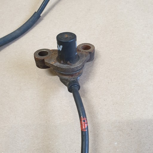 sensore ABS posteriore MITSUBISHI CARISMA OE 0265006294