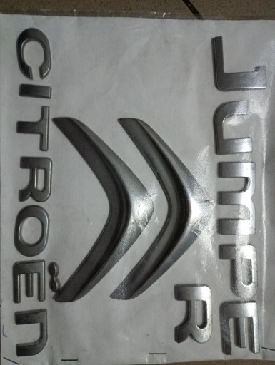 НАПИС НА ЗАДНІХ ДВЕРЯХ CITROEN ТА ЕМБЛЕМА ДЛЯ CITROEN JUMPER (2014-24)