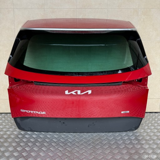 Задняя дверь в сборе kia sportage v 2024 год камера